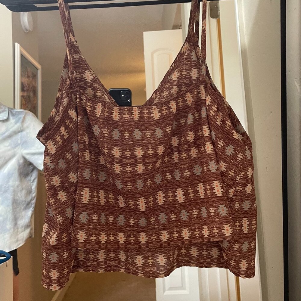 Causal Top With Cute Geometric Pattern - image 2